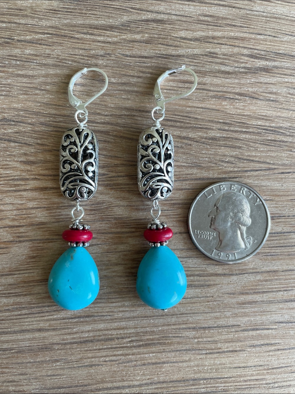 HANDCRAFTED TURQUOISE MAGNESITE TEARDROP DANGLE EARRINGS Silver Filigree - Picture 9 of 9